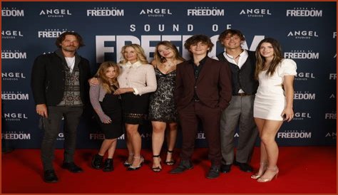 Mattea Backus Biography | DashBlog