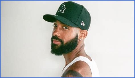 Single All The Way Star Is Queer, Learn His Relationship Details!